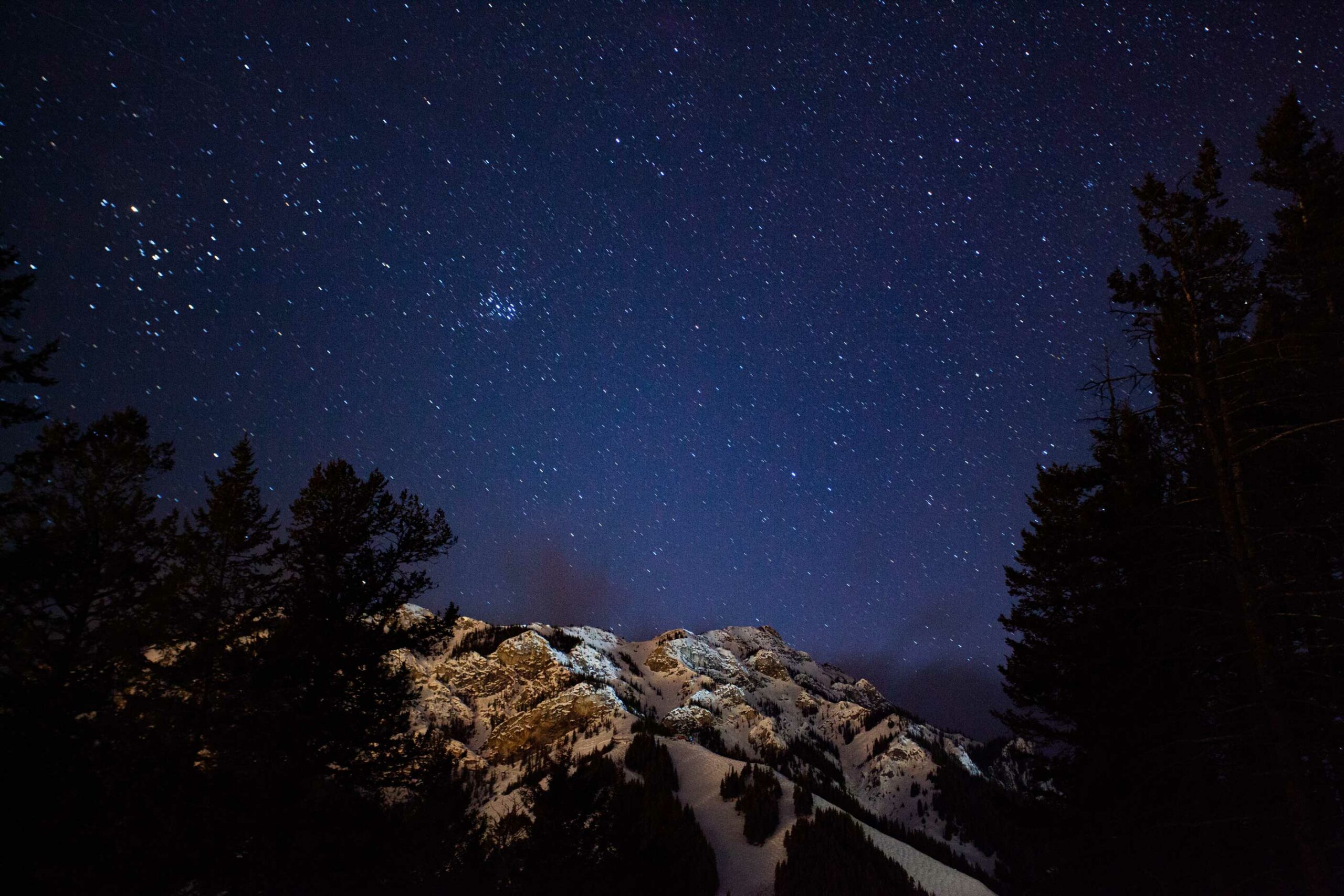 Lowlight Banff lookout by Rory Carroll