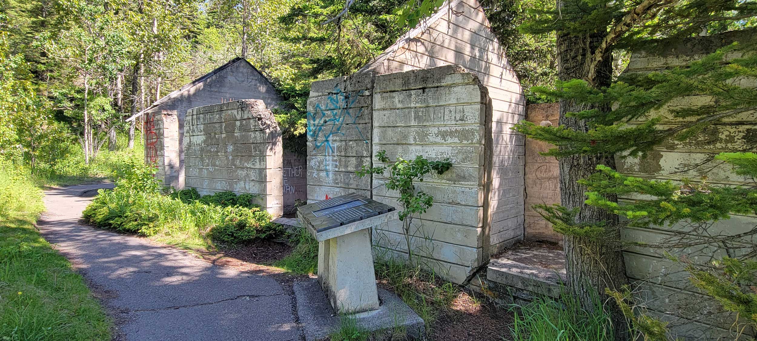 The outside remains of the lamp house at Lower Bankhead.