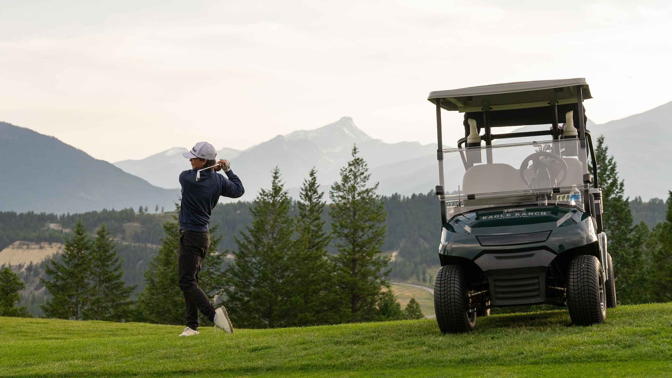 Your Home Base to Golf the Columbia Valley: The Ultimate Stay & Play Destination on WhereRockies.com Your Home Base to Golf the Columbia Valley: The Ultimate Stay & Play Destination Main Photo
